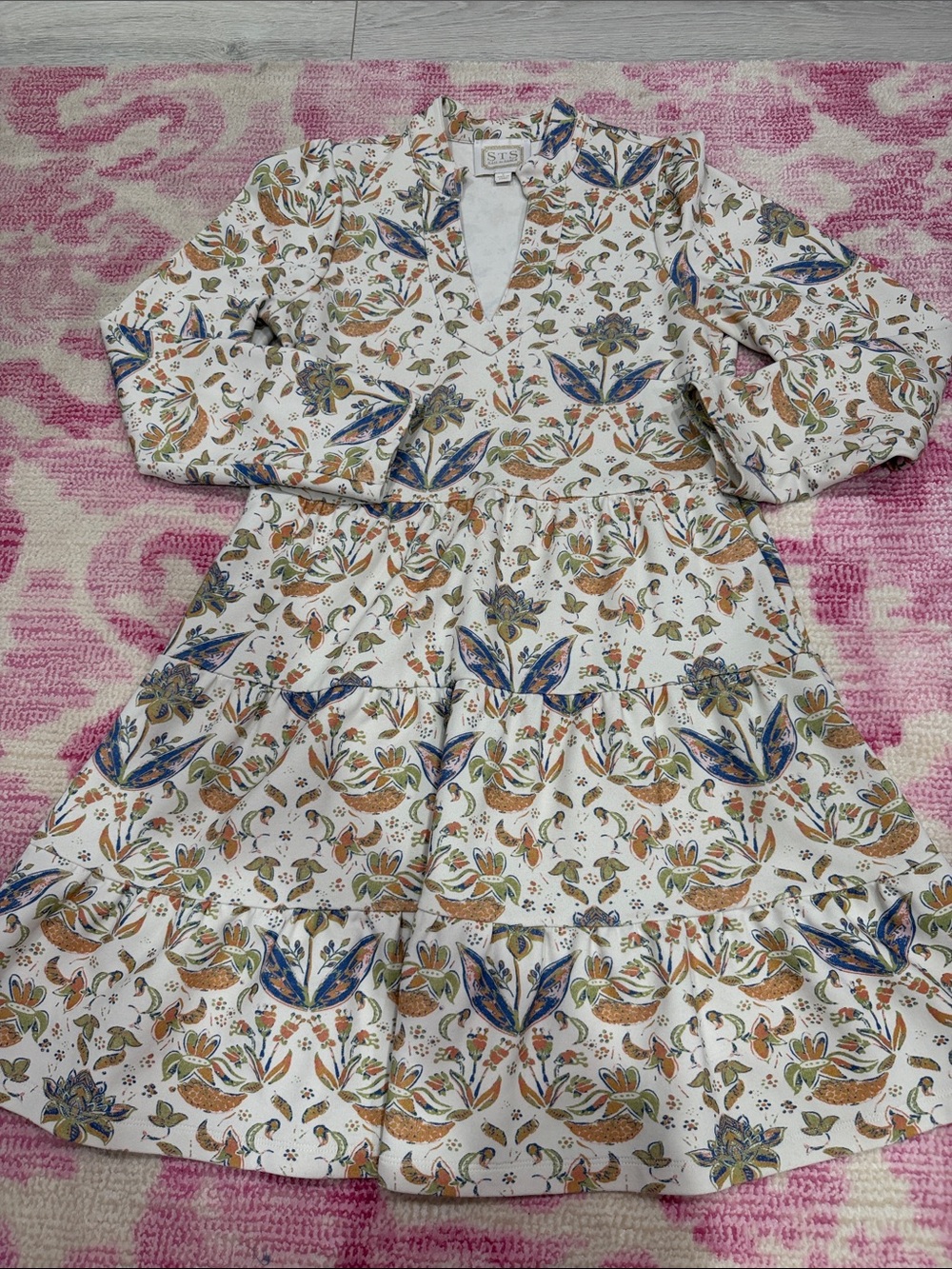 Women’s sail to sable dress size small